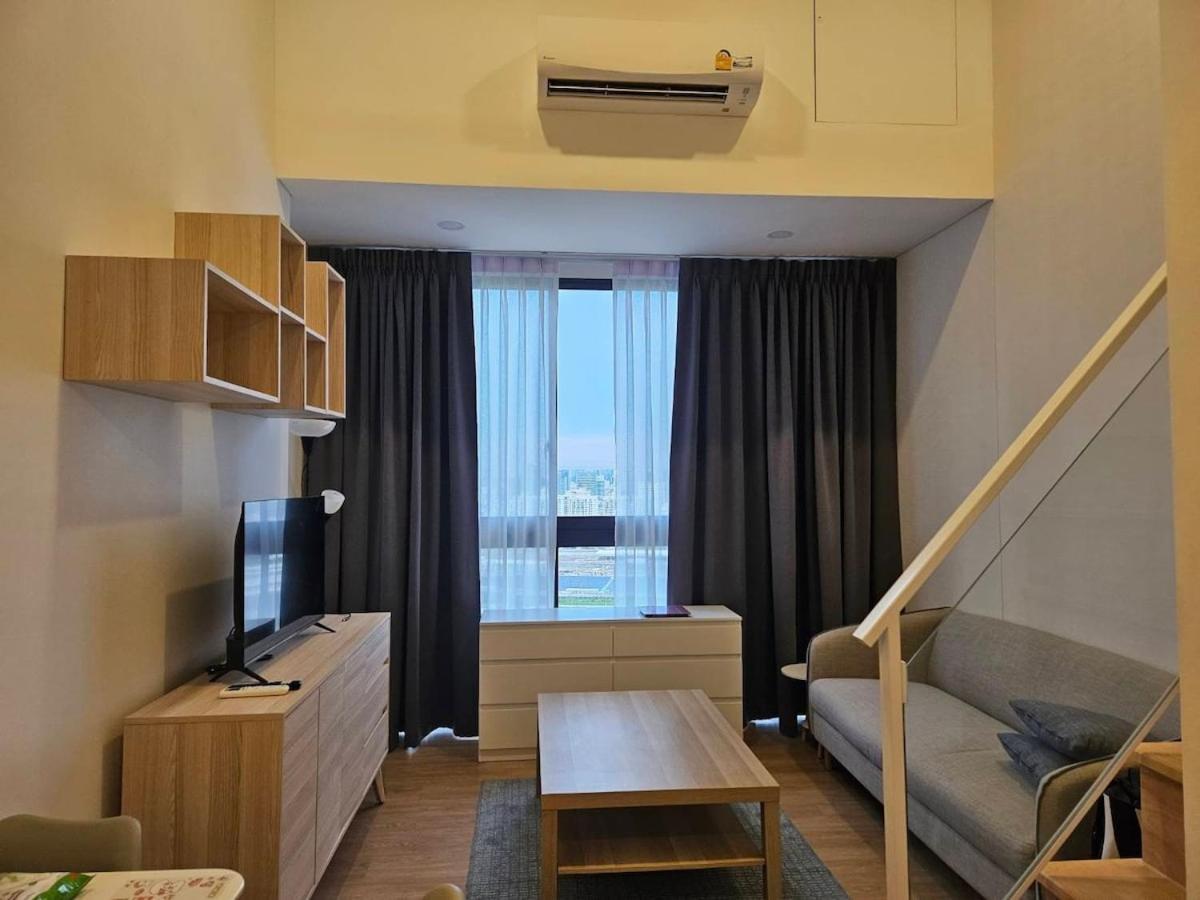 Apartment Rama9 Loft Life *